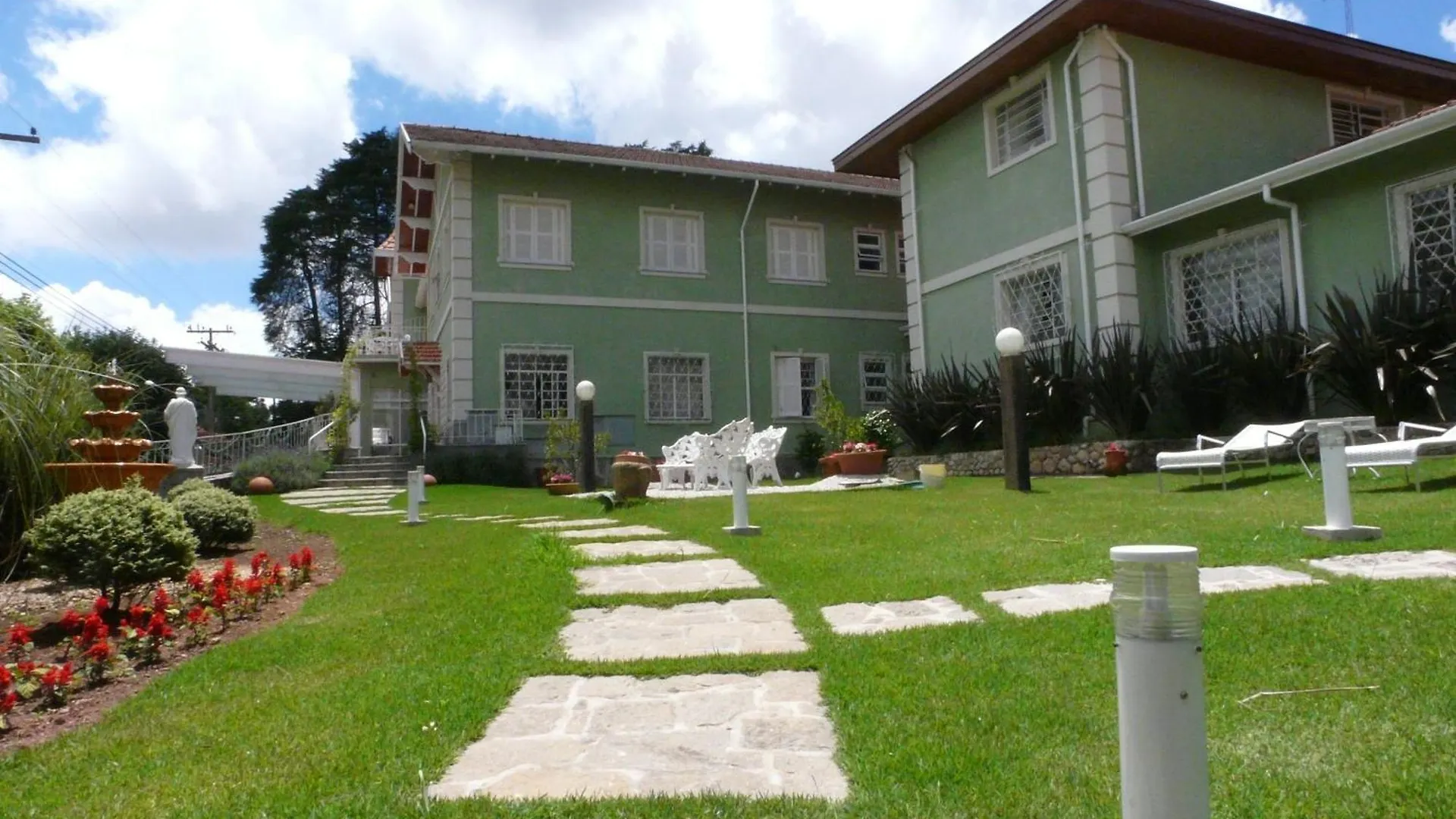 Hotel Casa Sao Jose Campos do Jordao 3*,