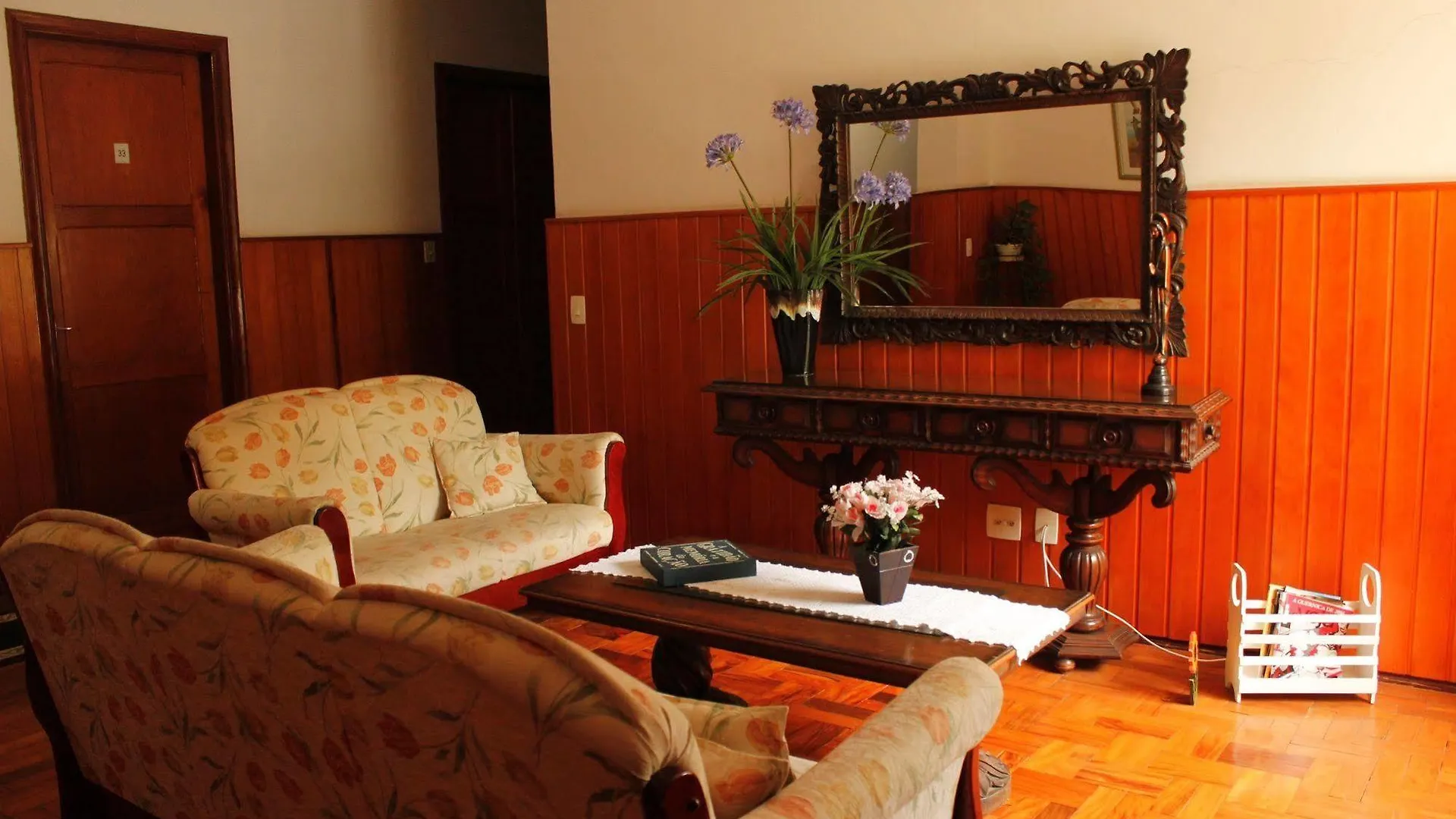 Hotel Casa São José Campos do Jordão